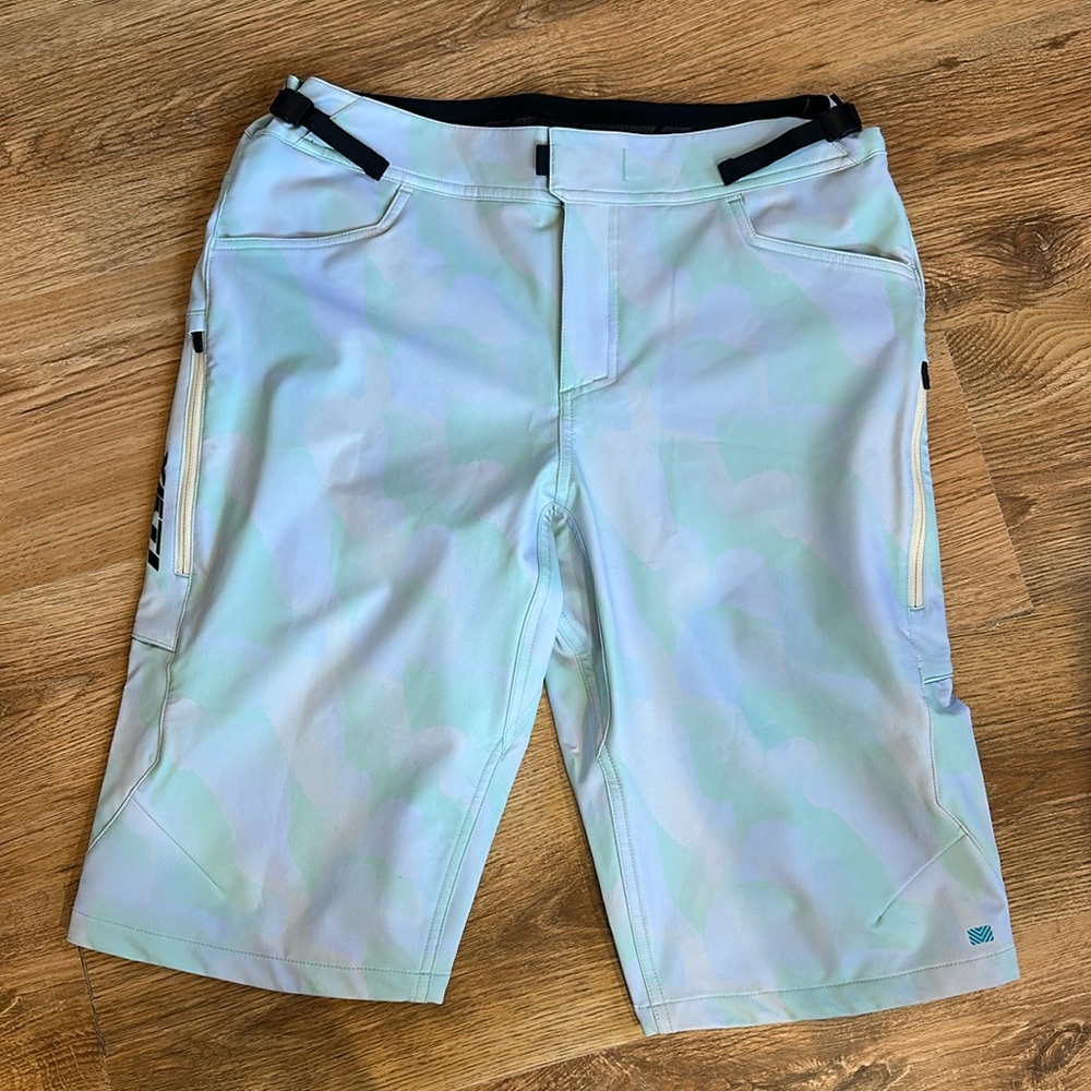 Yeti Cycles Norrie Print Short